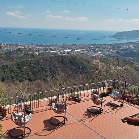 Casa Roberto B&B Savona Ngoại thất bức ảnh
