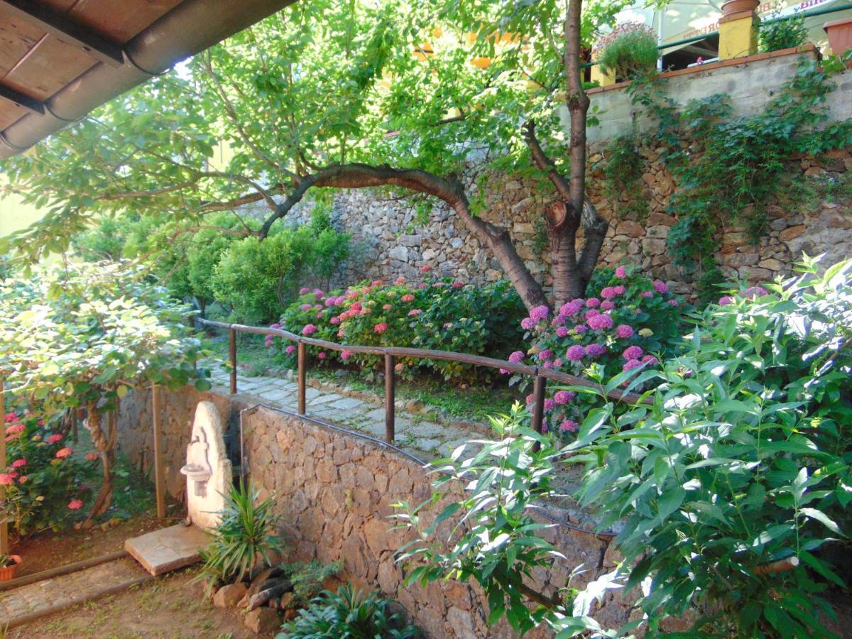 Casa Roberto B&B Savona Ngoại thất bức ảnh